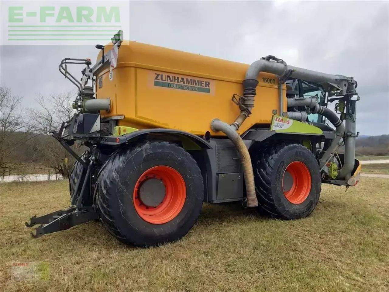 CLAAS xerion 4000 saddle trac SADDLE TRAC - Samopogonjena prskalica: slika CLAAS xerion 4000 saddle trac SADDLE TRAC - Samopogonjena prskalica CLAAS xerion 4000 saddle trac SADDLE TRAC - Samopogonjena prskalica: slika CLAAS xerion 4000 saddle trac SADDLE TRAC - Samopogonjena prskalica