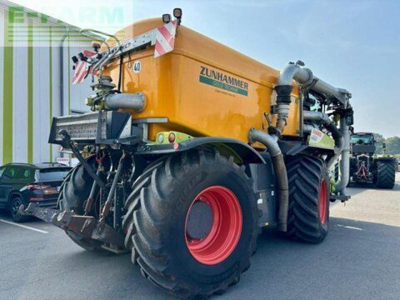 CLAAS xerion 4000 saddle trac, zunhammer acx 16 cbm SADDLE TRAC - Traktor: slika CLAAS xerion 4000 saddle trac, zunhammer acx 16 cbm SADDLE TRAC - Traktor CLAAS xerion 4000 saddle trac, zunhammer acx 16 cbm SADDLE TRAC - Traktor: slika CLAAS xerion 4000 saddle trac, zunhammer acx 16 cbm SADDLE TRAC - Traktor
