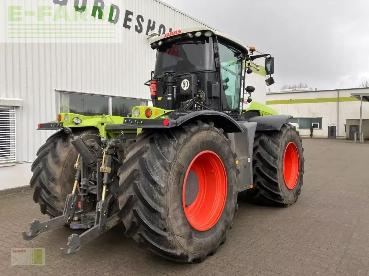 CLAAS xerion 5000 trac vc TRAC VC - Traktor: slika CLAAS xerion 5000 trac vc TRAC VC - Traktor CLAAS xerion 5000 trac vc TRAC VC - Traktor: slika CLAAS xerion 5000 trac vc TRAC VC - Traktor