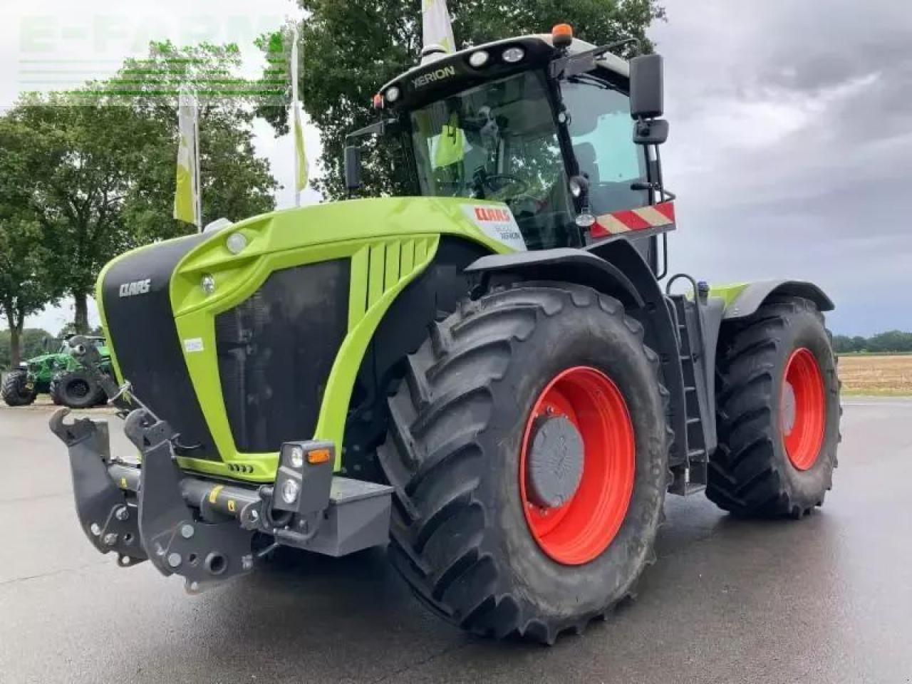CLAAS xerion 5000 trac vc TRAC VC - Traktor: slika CLAAS xerion 5000 trac vc TRAC VC - Traktor CLAAS xerion 5000 trac vc TRAC VC - Traktor: slika CLAAS xerion 5000 trac vc TRAC VC - Traktor