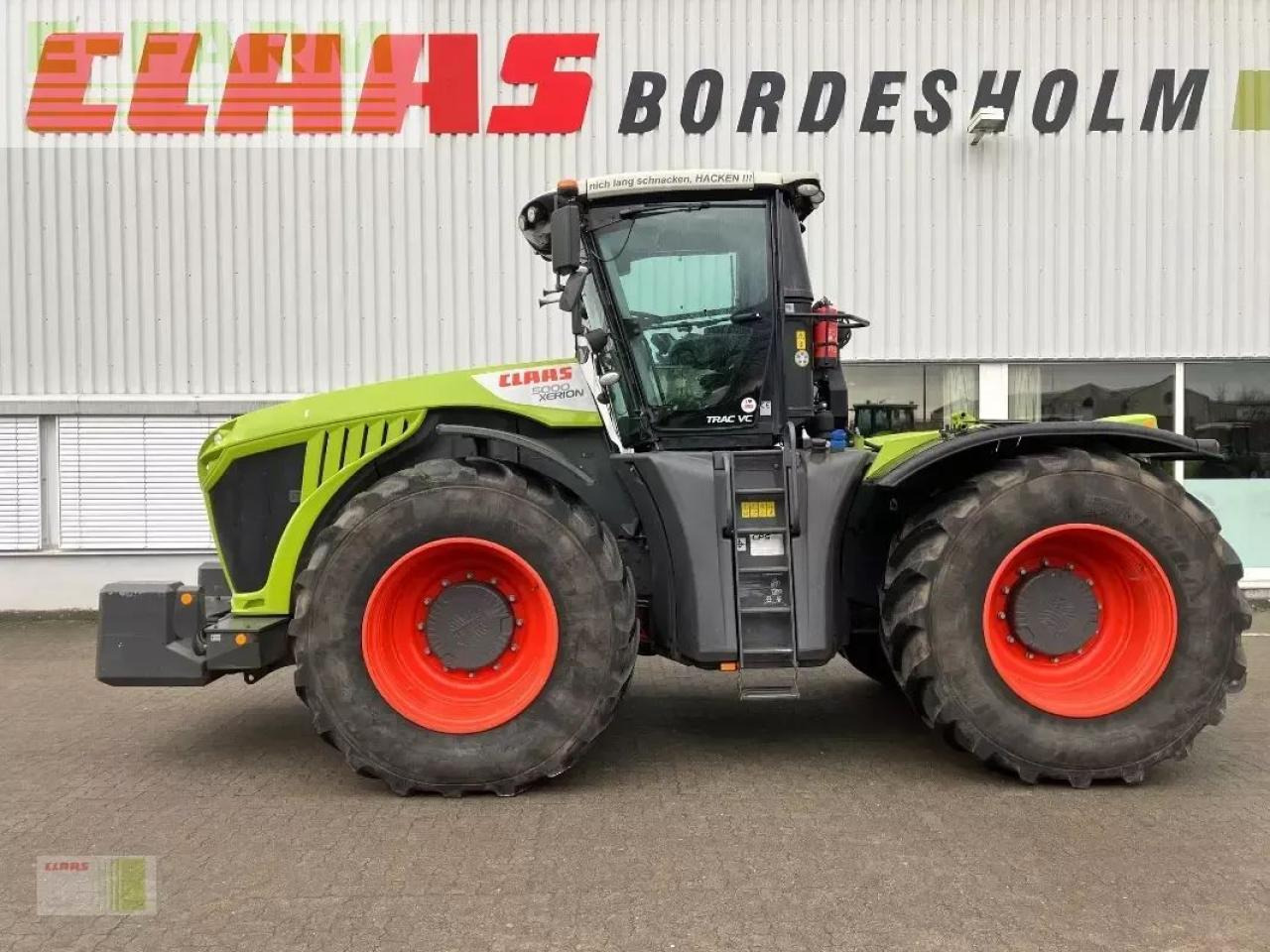 CLAAS xerion 5000 trac vc TRAC VC - Traktor: slika CLAAS xerion 5000 trac vc TRAC VC - Traktor CLAAS xerion 5000 trac vc TRAC VC - Traktor: slika CLAAS xerion 5000 trac vc TRAC VC - Traktor