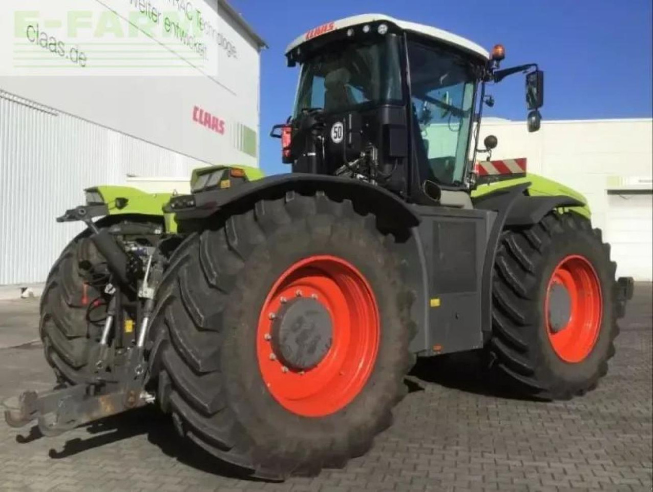 CLAAS xerion 5000 vc - Traktor: slika CLAAS xerion 5000 vc - Traktor CLAAS xerion 5000 vc - Traktor: slika CLAAS xerion 5000 vc - Traktor