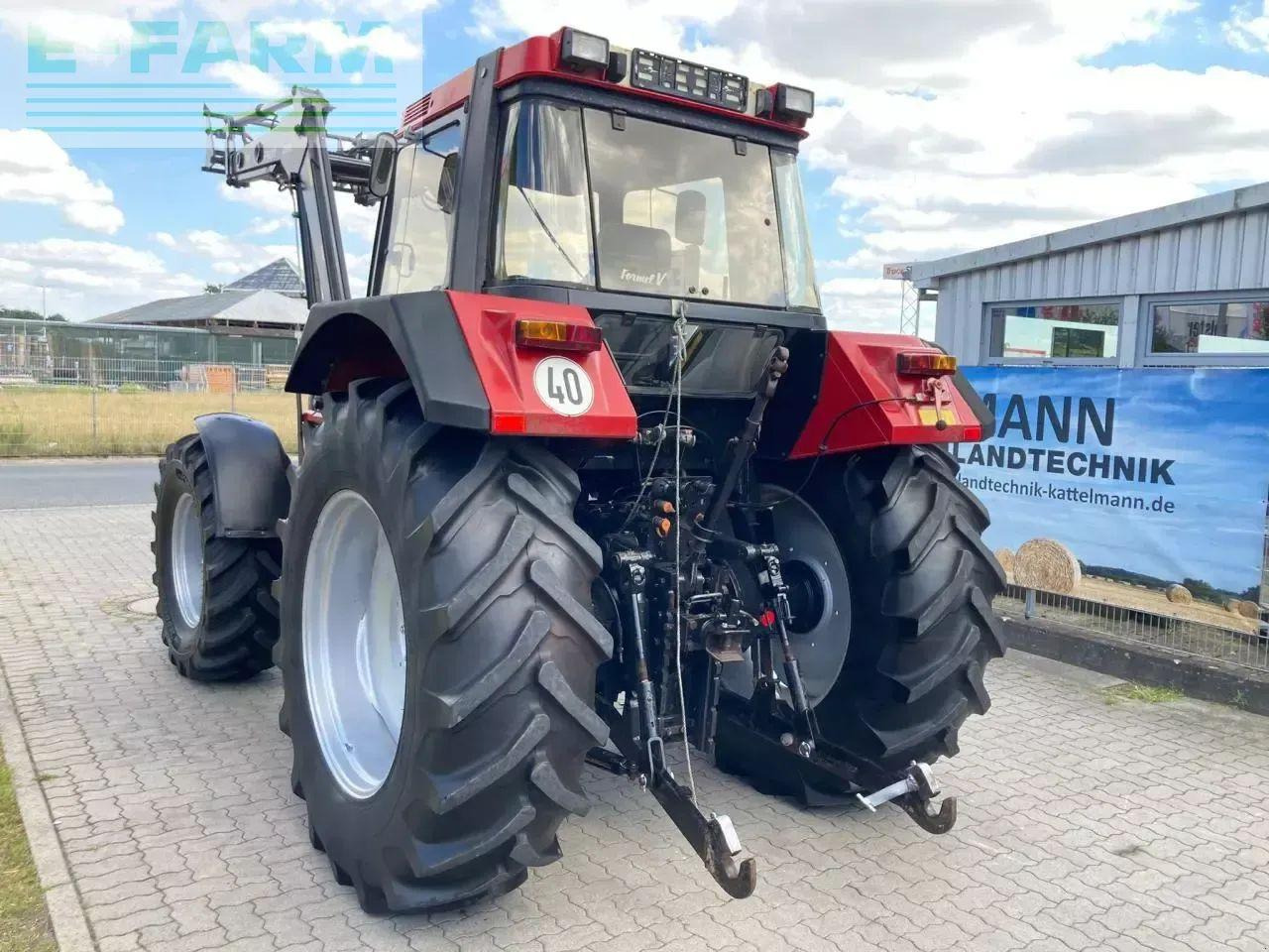 Case-IH 1255 xl - Traktor: slika Case-IH 1255 xl - Traktor Case-IH 1255 xl - Traktor: slika Case-IH 1255 xl - Traktor