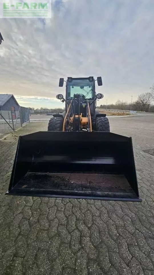 Case-IH 321 f - Mini bager: slika Case-IH 321 f - Mini bager Case-IH 321 f - Mini bager: slika Case-IH 321 f - Mini bager