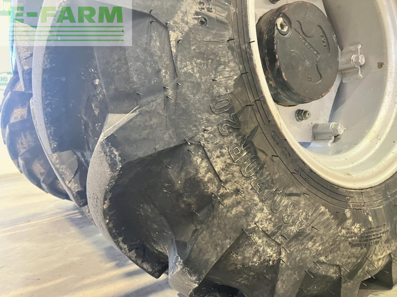 Case-IH 4230 xl mit frontlader - Traktor: slika Case-IH 4230 xl mit frontlader - Traktor Case-IH 4230 xl mit frontlader - Traktor: slika Case-IH 4230 xl mit frontlader - Traktor
