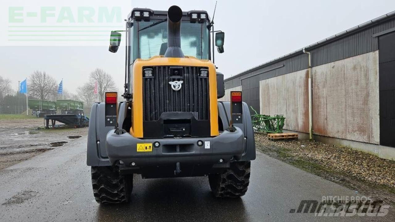 Case-IH 521 - Mini bager: slika Case-IH 521 - Mini bager Case-IH 521 - Mini bager: slika Case-IH 521 - Mini bager