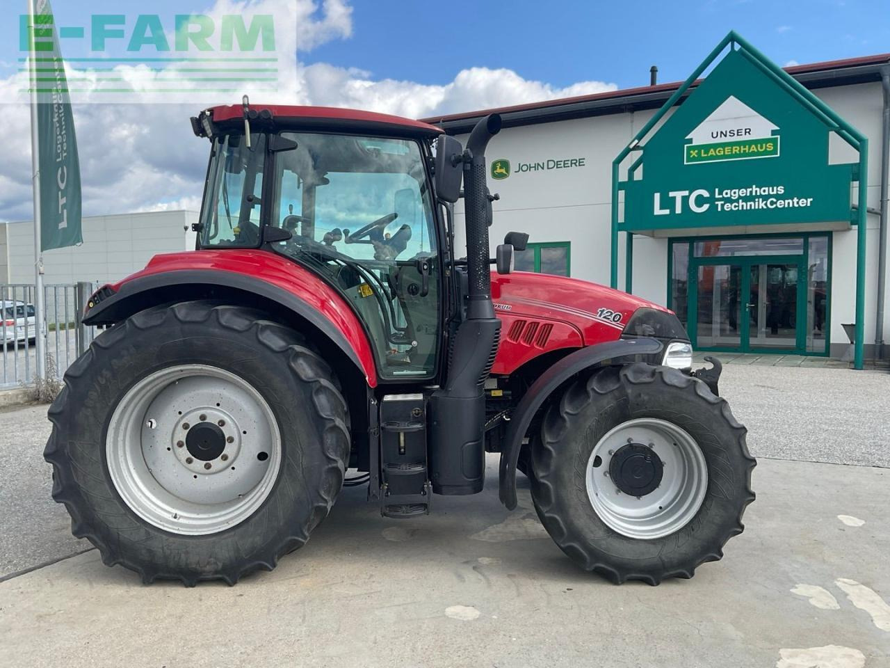 Case-IH Luxxum 120 - Traktor: slika Case-IH Luxxum 120 - Traktor Case-IH Luxxum 120 - Traktor: slika Case-IH Luxxum 120 - Traktor