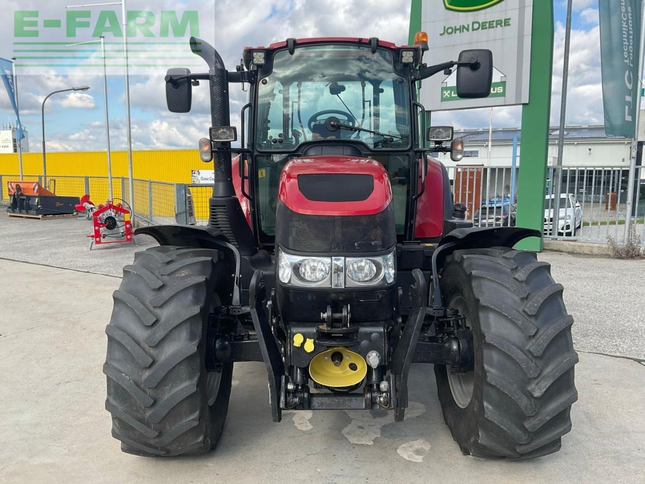 Case-IH Luxxum 120 - Traktor: slika Case-IH Luxxum 120 - Traktor Case-IH Luxxum 120 - Traktor: slika Case-IH Luxxum 120 - Traktor