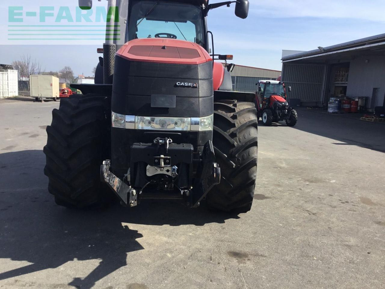 Case-IH Magnum 235 - Traktor: slika Case-IH Magnum 235 - Traktor Case-IH Magnum 235 - Traktor: slika Case-IH Magnum 235 - Traktor