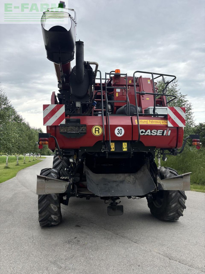 Case-IH axial-flow 6140 - Kombajn za žetvu: slika Case-IH axial-flow 6140 - Kombajn za žetvu Case-IH axial-flow 6140 - Kombajn za žetvu: slika Case-IH axial-flow 6140 - Kombajn za žetvu