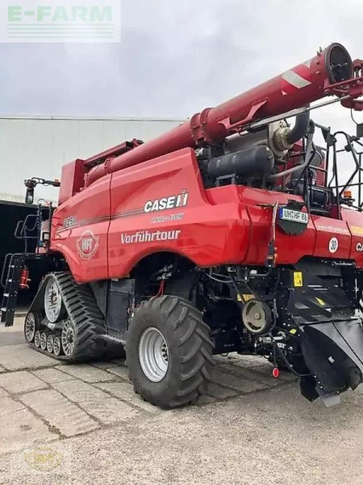 Kombajn za žetvu Case-IH axial-flow 8250 st5: slika Kombajn za žetvu Case-IH axial-flow 8250 st5