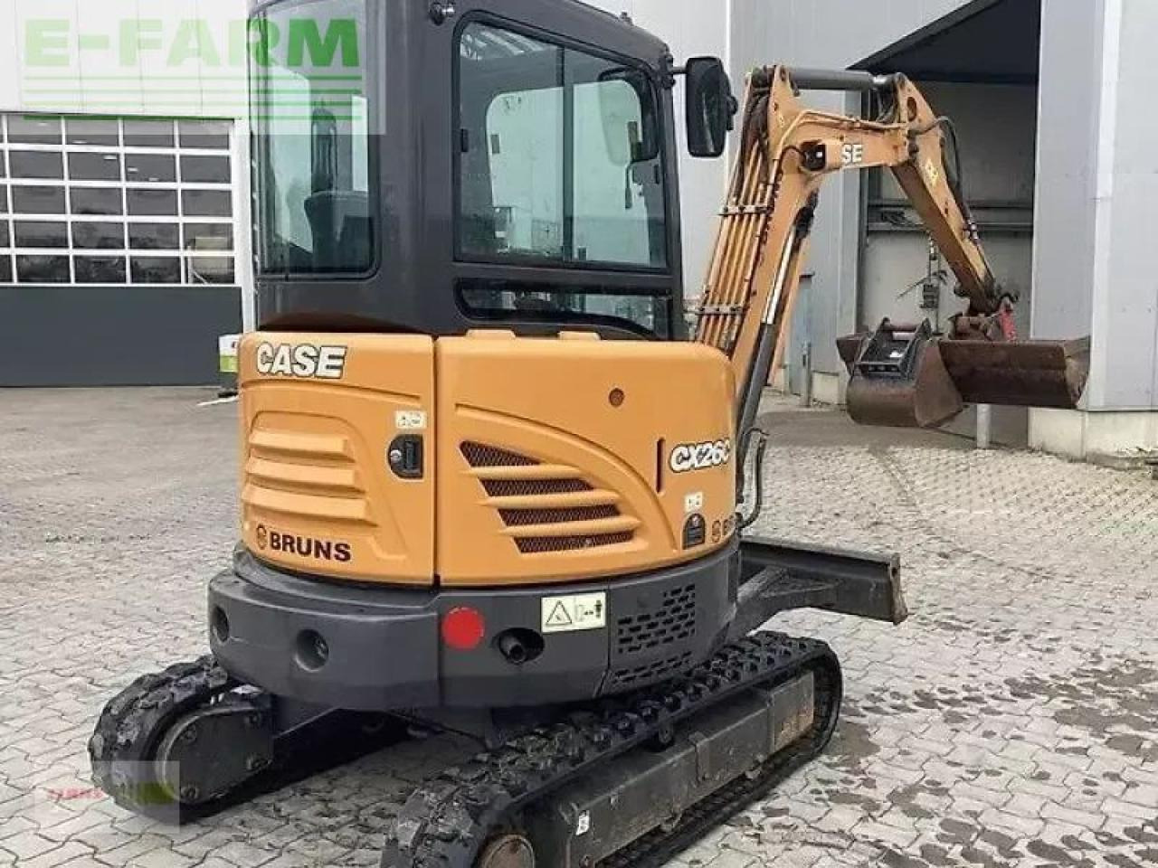 Case-IH cx 26c - Mini bager: slika Case-IH cx 26c - Mini bager Case-IH cx 26c - Mini bager: slika Case-IH cx 26c - Mini bager