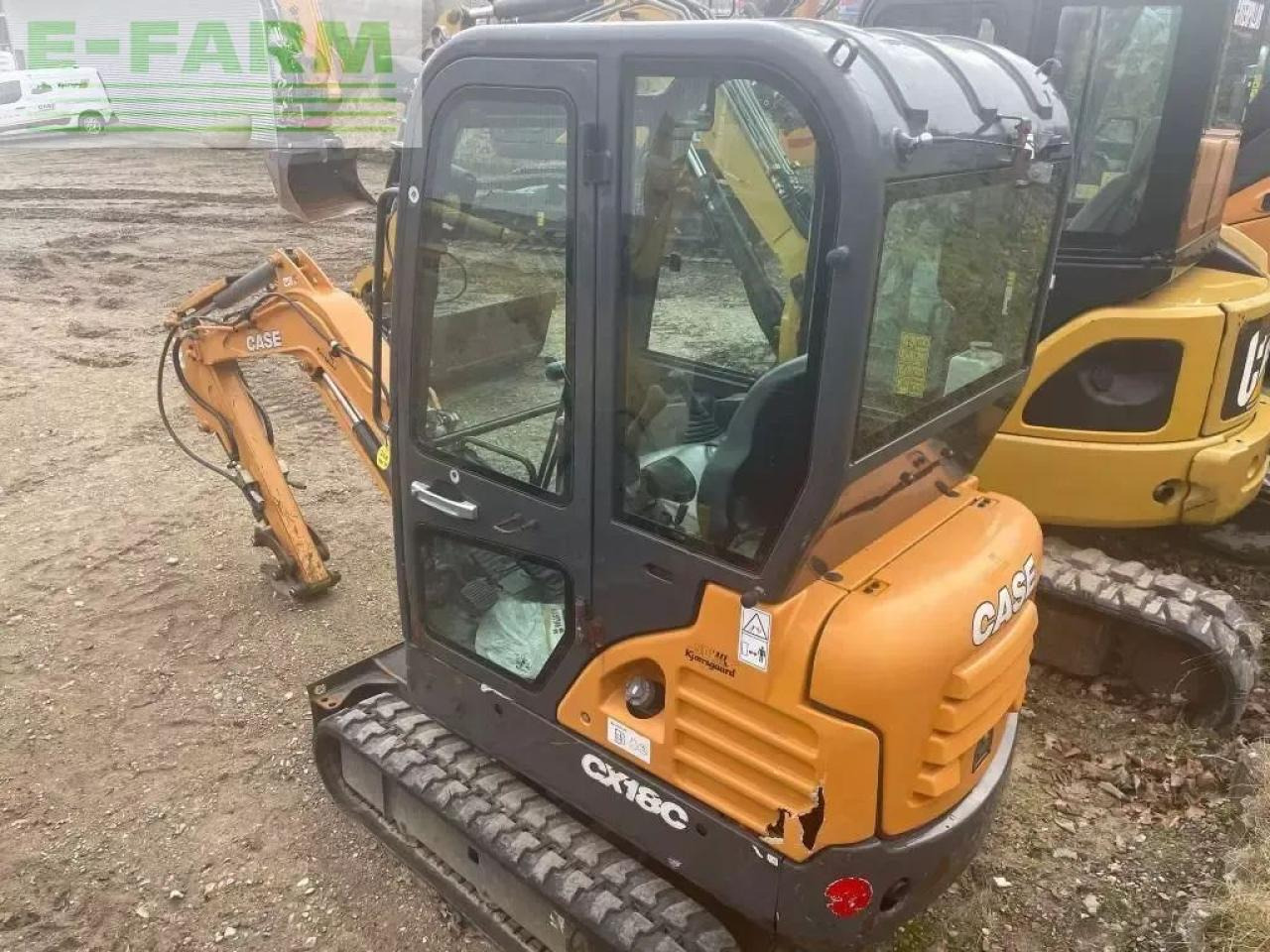 Case-IH cx18c - Mini bager: slika Case-IH cx18c - Mini bager Case-IH cx18c - Mini bager: slika Case-IH cx18c - Mini bager