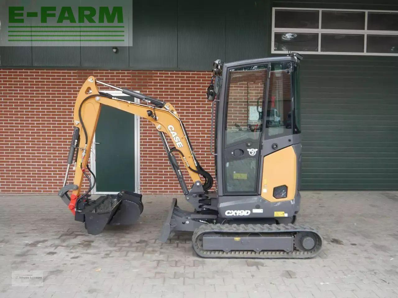 Case-IH cx19d nur 150 std. - Mini bager: slika Case-IH cx19d nur 150 std. - Mini bager Case-IH cx19d nur 150 std. - Mini bager: slika Case-IH cx19d nur 150 std. - Mini bager