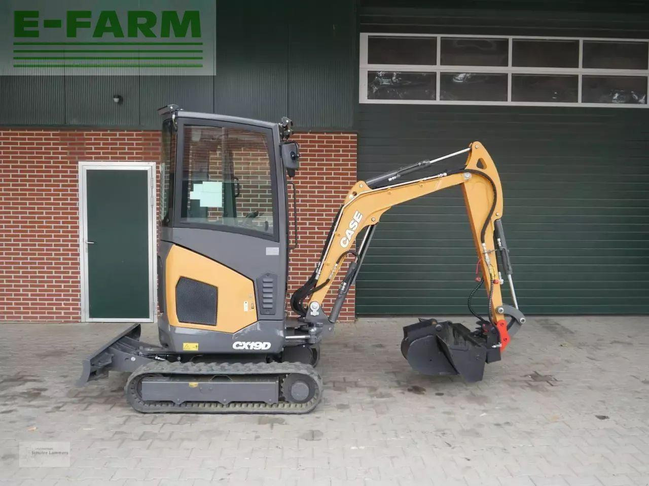 Case-IH cx19d nur 150 std. - Mini bager: slika Case-IH cx19d nur 150 std. - Mini bager Case-IH cx19d nur 150 std. - Mini bager: slika Case-IH cx19d nur 150 std. - Mini bager