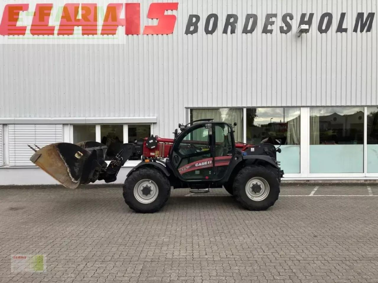 Case-IH farmlift 935 - Teleskopski rukovatelj: slika Case-IH farmlift 935 - Teleskopski rukovatelj Case-IH farmlift 935 - Teleskopski rukovatelj: slika Case-IH farmlift 935 - Teleskopski rukovatelj