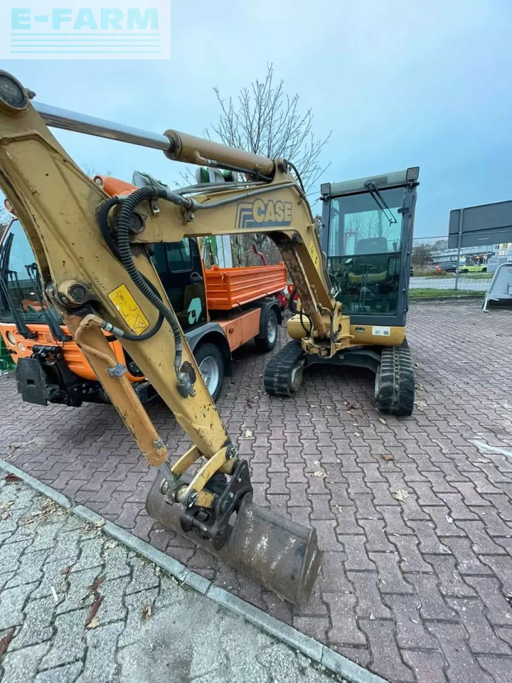Case-IH maxi 31 - Mini bager: slika Case-IH maxi 31 - Mini bager Case-IH maxi 31 - Mini bager: slika Case-IH maxi 31 - Mini bager