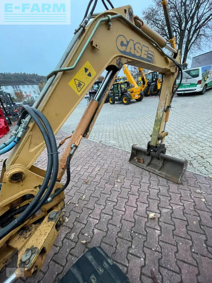 Case-IH maxi 31 - Mini bager: slika Case-IH maxi 31 - Mini bager Case-IH maxi 31 - Mini bager: slika Case-IH maxi 31 - Mini bager