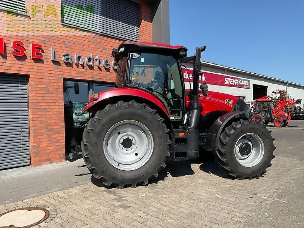 Case-IH maxxum 125 mc ad 8 MC - Traktor: slika Case-IH maxxum 125 mc ad 8 MC - Traktor Case-IH maxxum 125 mc ad 8 MC - Traktor: slika Case-IH maxxum 125 mc ad 8 MC - Traktor