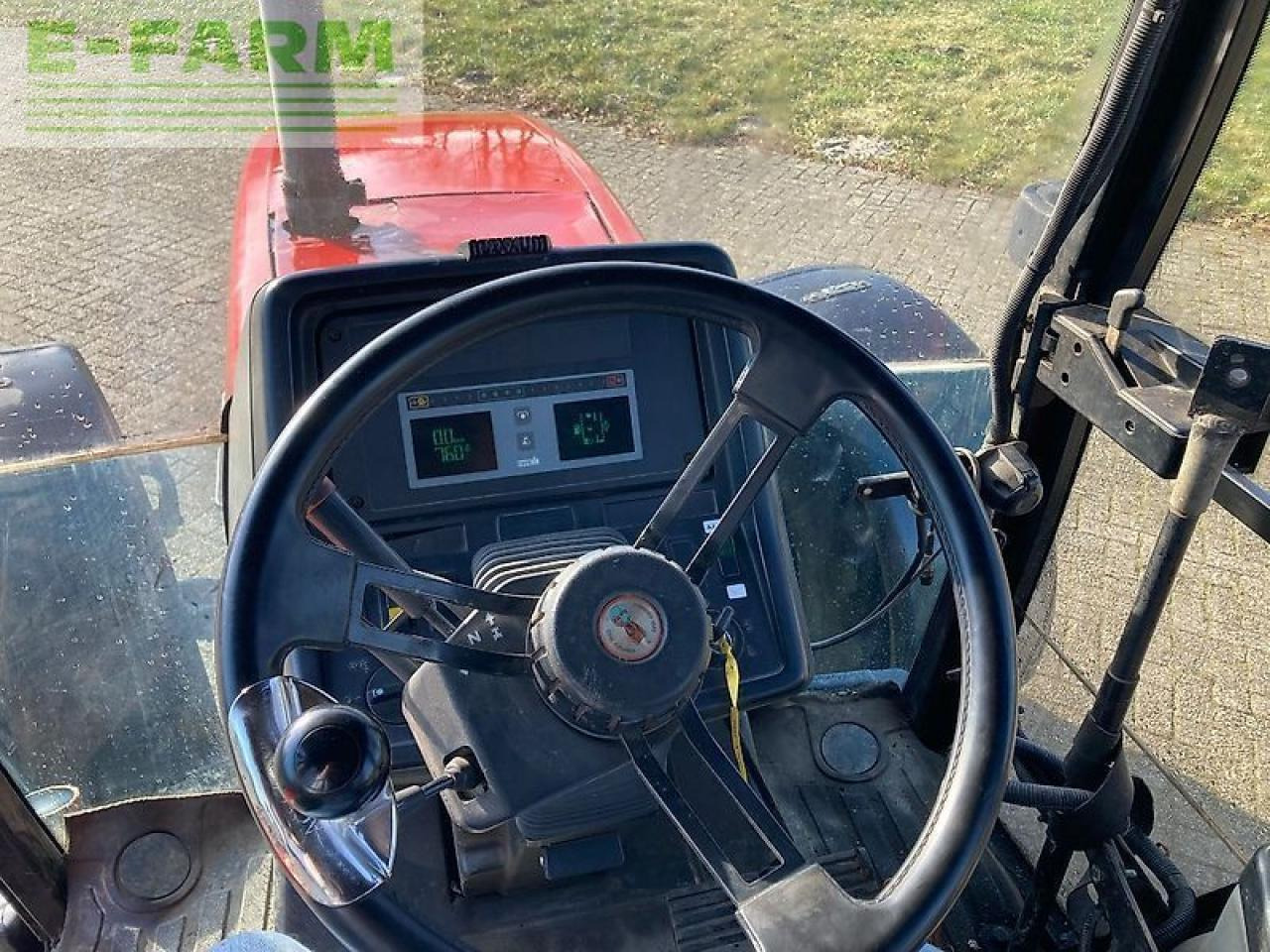 Case-IH maxxum 5150 - Traktor: slika Case-IH maxxum 5150 - Traktor Case-IH maxxum 5150 - Traktor: slika Case-IH maxxum 5150 - Traktor
