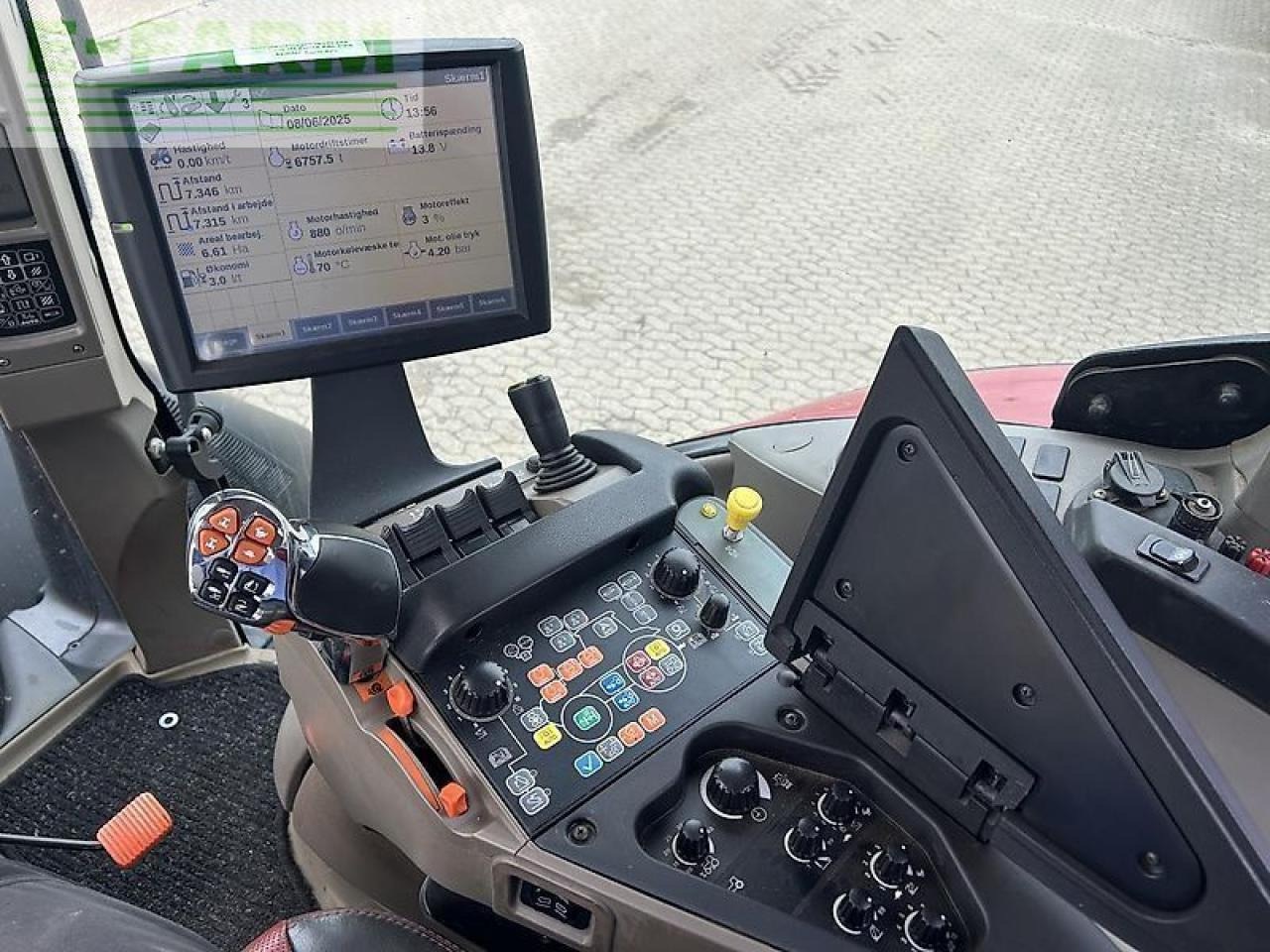 Case-IH optum 300 cvx CVX - Traktor: slika Case-IH optum 300 cvx CVX - Traktor Case-IH optum 300 cvx CVX - Traktor: slika Case-IH optum 300 cvx CVX - Traktor