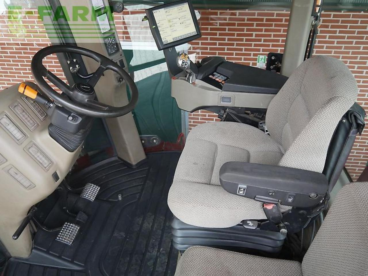 Traktor Case-IH quadtrac 550 afs: slika Traktor Case-IH quadtrac 550 afs Traktor Case-IH quadtrac 550 afs: slika Traktor Case-IH quadtrac 550 afs