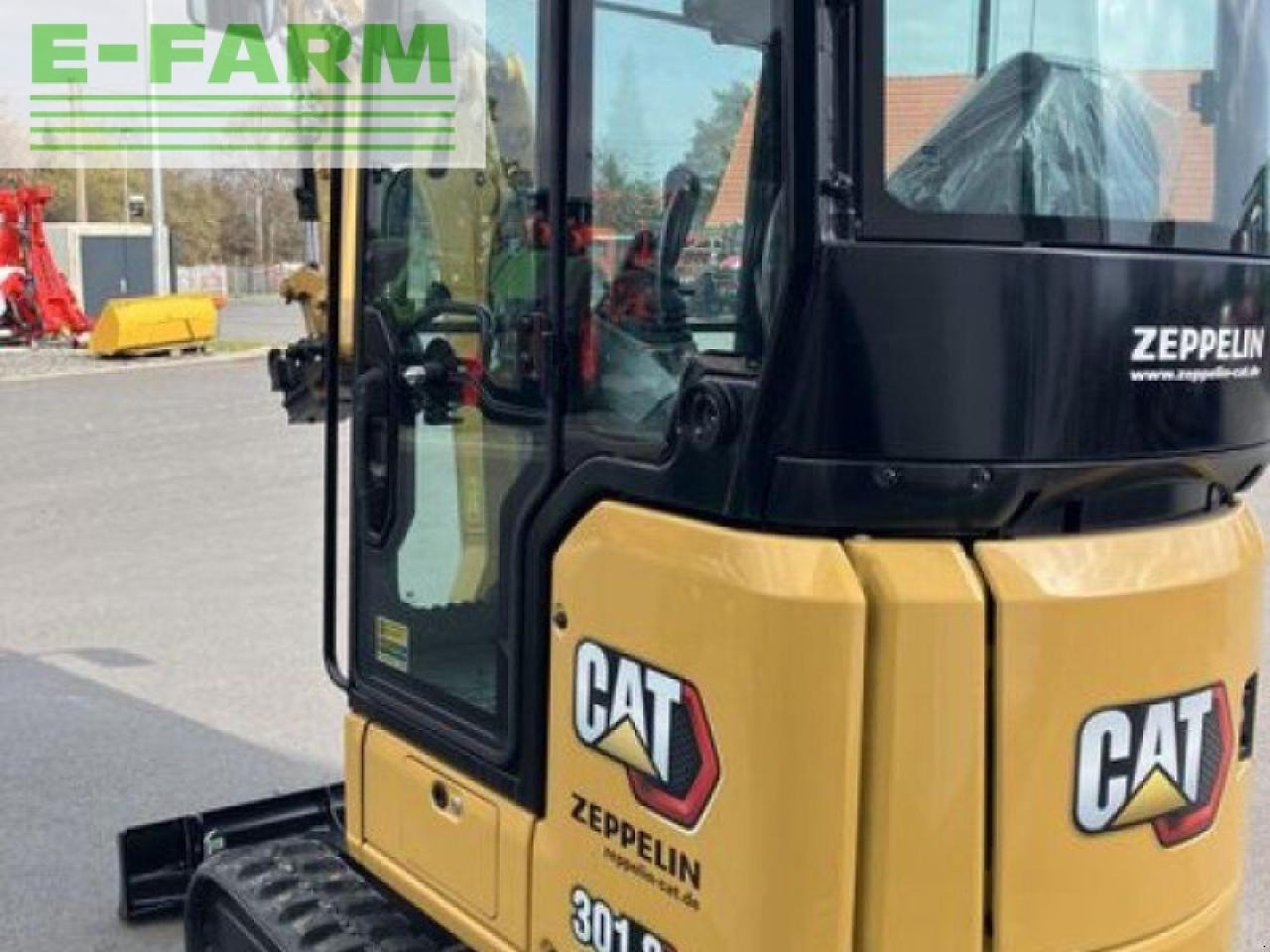 Caterpillar 301.8-05a - Mini bager: slika Caterpillar 301.8-05a - Mini bager Caterpillar 301.8-05a - Mini bager: slika Caterpillar 301.8-05a - Mini bager