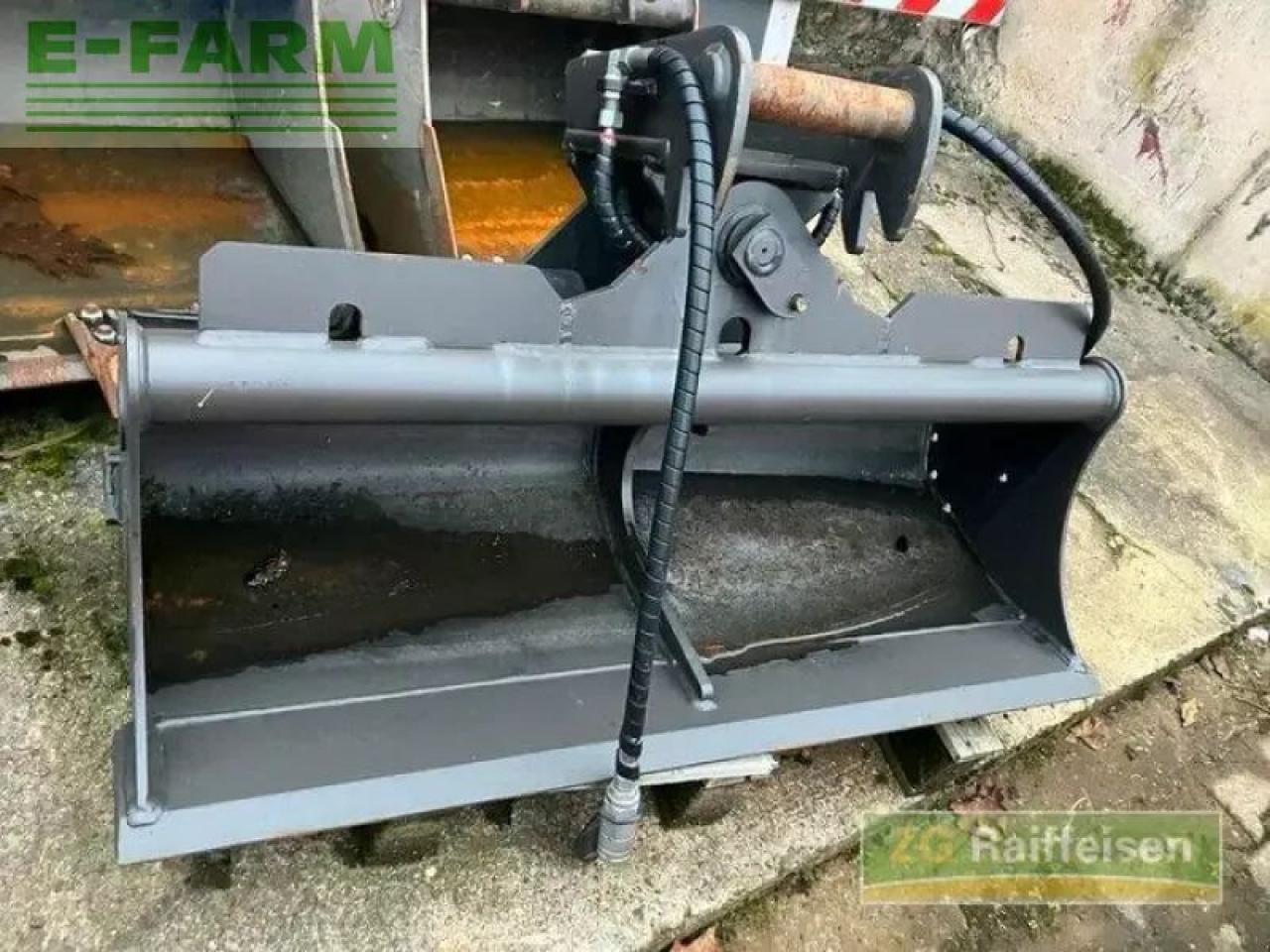 Caterpillar 303 minibagger - Mini bager: slika Caterpillar 303 minibagger - Mini bager Caterpillar 303 minibagger - Mini bager: slika Caterpillar 303 minibagger - Mini bager