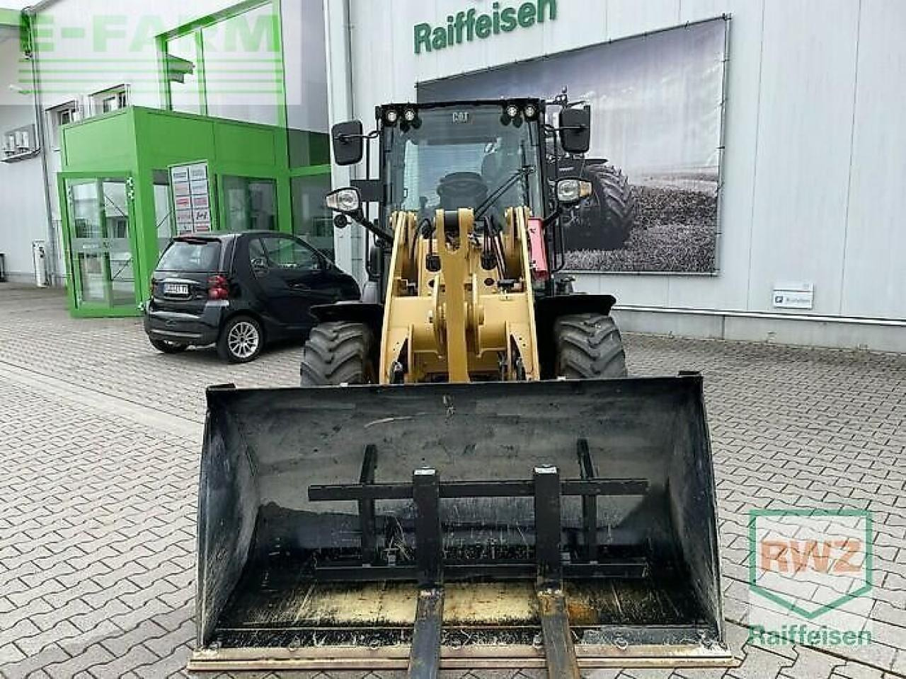 Caterpillar 906 radlader - Mini bager: slika Caterpillar 906 radlader - Mini bager Caterpillar 906 radlader - Mini bager: slika Caterpillar 906 radlader - Mini bager