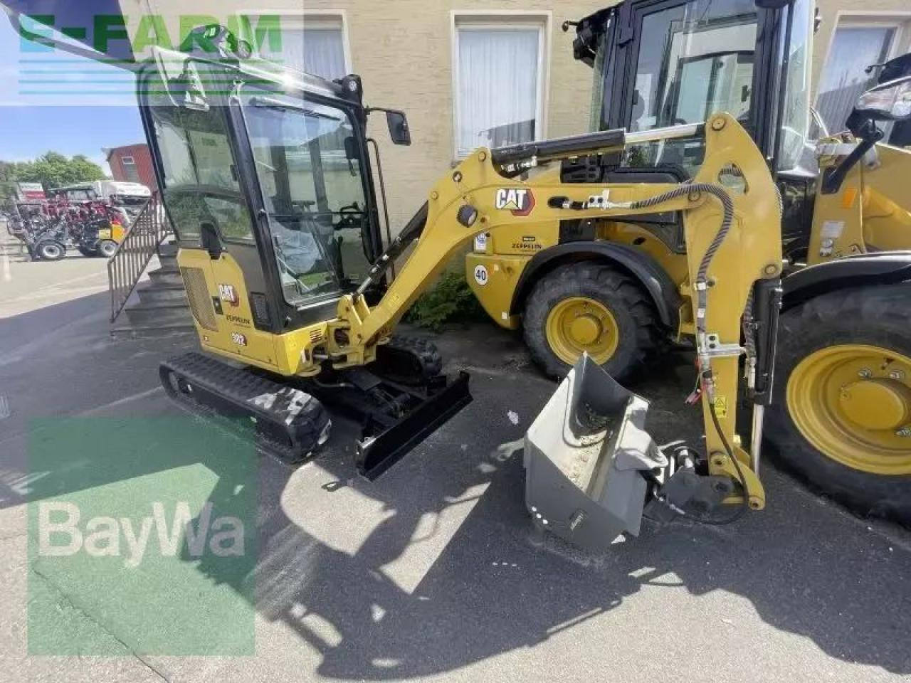 Caterpillar cat 302cr-05a - Mini bager: slika Caterpillar cat 302cr-05a - Mini bager Caterpillar cat 302cr-05a - Mini bager: slika Caterpillar cat 302cr-05a - Mini bager