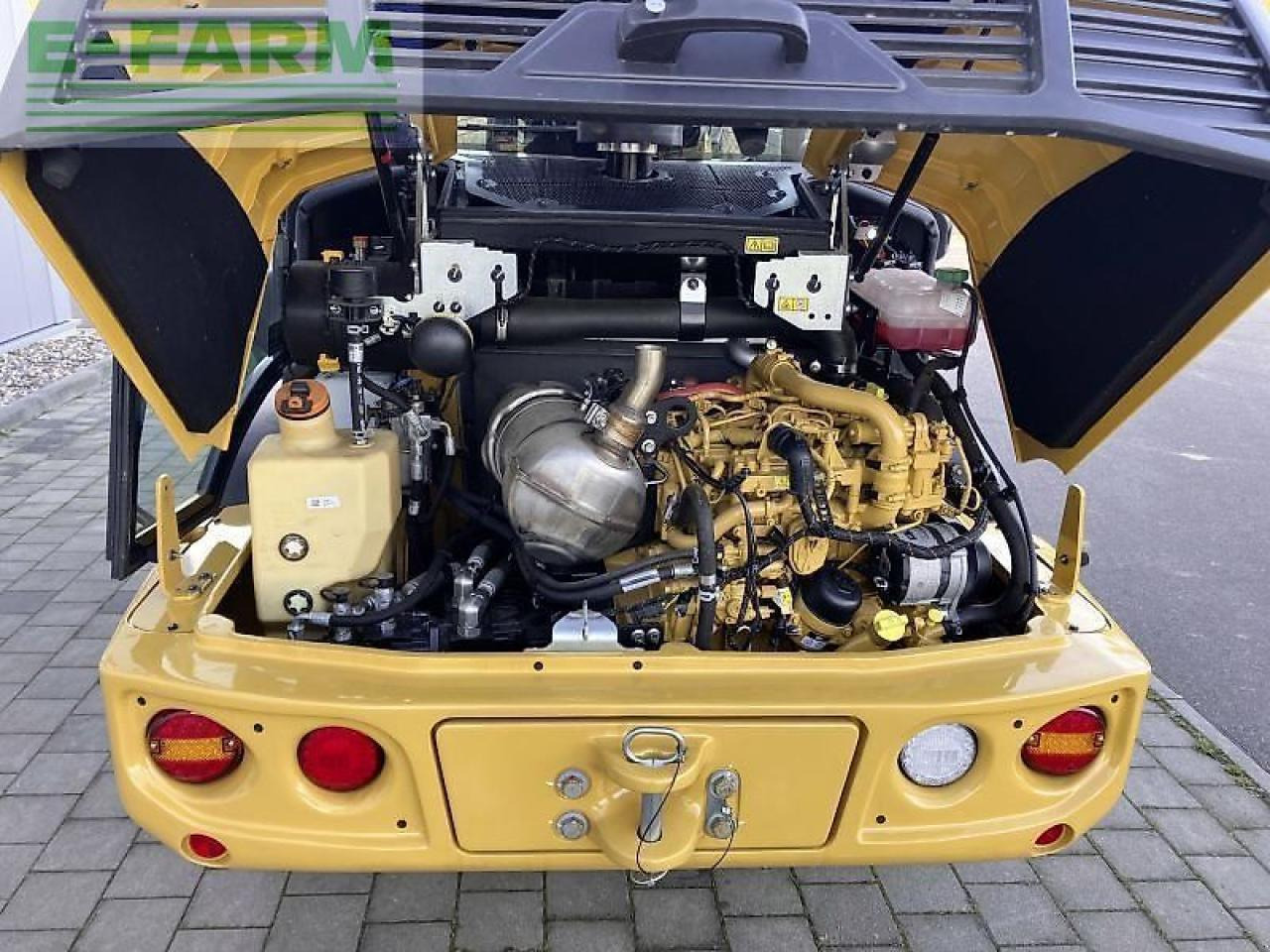 Caterpillar cat 906-14a - Mini bager: slika Caterpillar cat 906-14a - Mini bager Caterpillar cat 906-14a - Mini bager: slika Caterpillar cat 906-14a - Mini bager