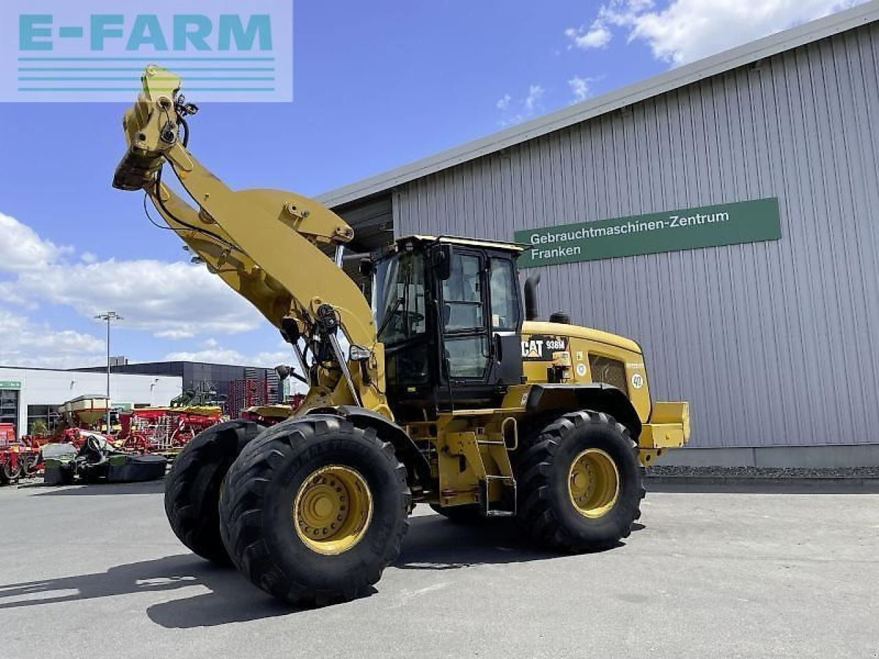 Caterpillar cat 938m - Mini bager: slika Caterpillar cat 938m - Mini bager Caterpillar cat 938m - Mini bager: slika Caterpillar cat 938m - Mini bager
