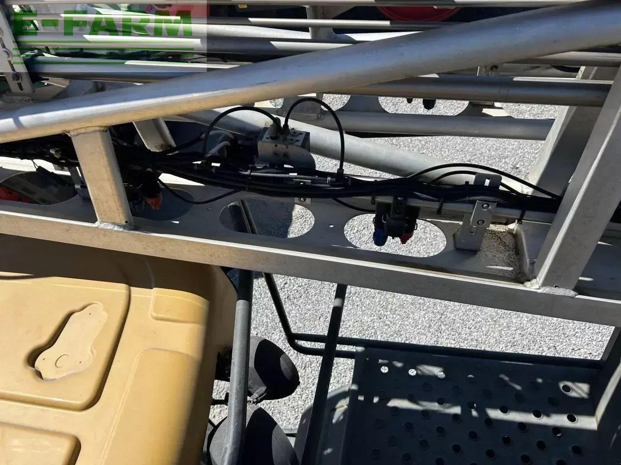 Challenger rg655 - Vučena prskalica: slika Challenger rg655 - Vučena prskalica Challenger rg655 - Vučena prskalica: slika Challenger rg655 - Vučena prskalica