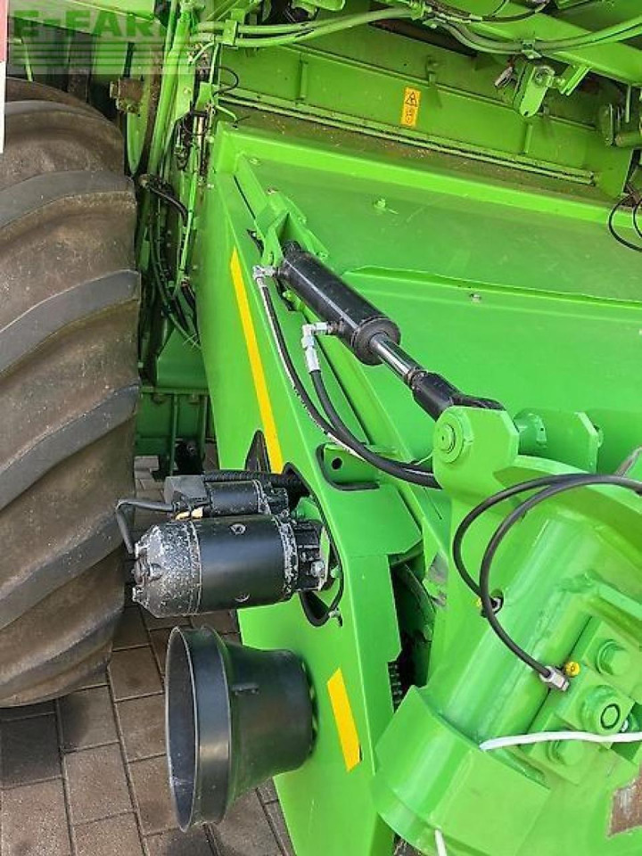 Deutz-Fahr 5690 hts - Kombajn za žetvu: slika Deutz-Fahr 5690 hts - Kombajn za žetvu Deutz-Fahr 5690 hts - Kombajn za žetvu: slika Deutz-Fahr 5690 hts - Kombajn za žetvu