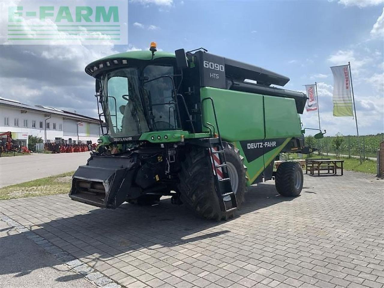 Deutz-Fahr 6090 hts balance - Kombajn za žetvu: slika Deutz-Fahr 6090 hts balance - Kombajn za žetvu Deutz-Fahr 6090 hts balance - Kombajn za žetvu: slika Deutz-Fahr 6090 hts balance - Kombajn za žetvu