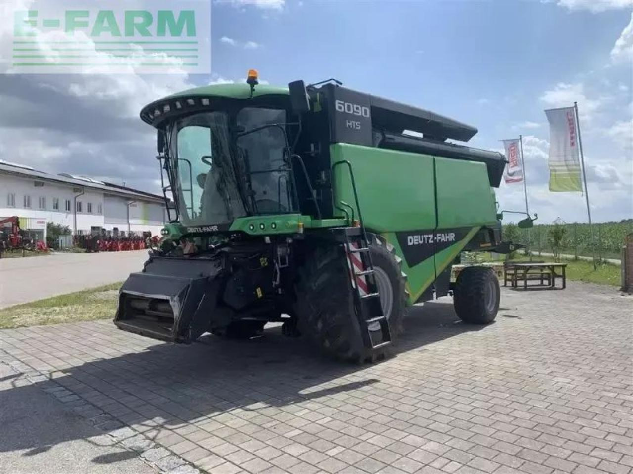 Deutz-Fahr 6090 hts balance - Kombajn za žetvu: slika Deutz-Fahr 6090 hts balance - Kombajn za žetvu Deutz-Fahr 6090 hts balance - Kombajn za žetvu: slika Deutz-Fahr 6090 hts balance - Kombajn za žetvu