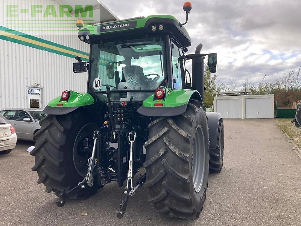 Deutz-Fahr 6115c - Traktor: slika Deutz-Fahr 6115c - Traktor Deutz-Fahr 6115c - Traktor: slika Deutz-Fahr 6115c - Traktor