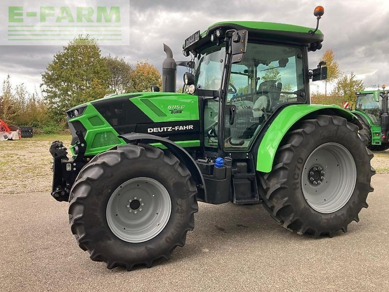 Deutz-Fahr 6115c - Traktor: slika Deutz-Fahr 6115c - Traktor Deutz-Fahr 6115c - Traktor: slika Deutz-Fahr 6115c - Traktor