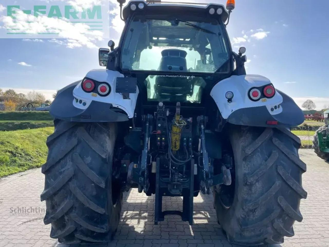 Deutz-Fahr 6215 agrotron ttv - Traktor: slika Deutz-Fahr 6215 agrotron ttv - Traktor Deutz-Fahr 6215 agrotron ttv - Traktor: slika Deutz-Fahr 6215 agrotron ttv - Traktor
