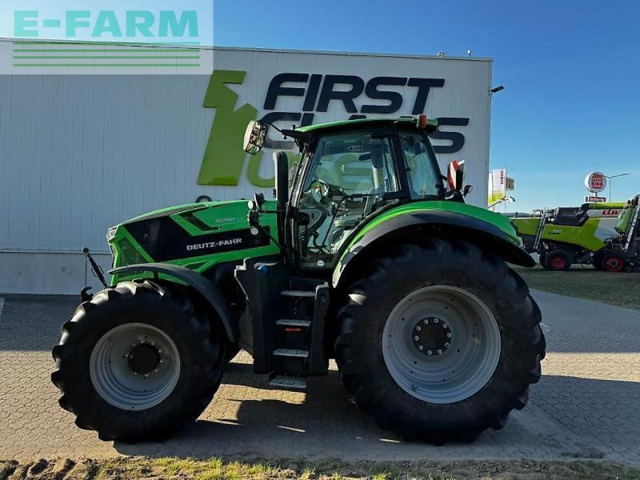 Deutz-Fahr 8280 ttv - Traktor: slika Deutz-Fahr 8280 ttv - Traktor Deutz-Fahr 8280 ttv - Traktor: slika Deutz-Fahr 8280 ttv - Traktor