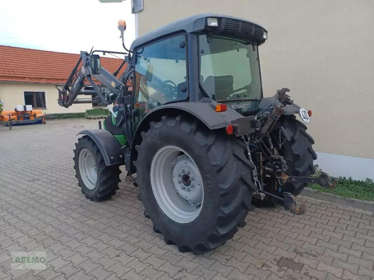 Deutz-Fahr agroplus 315 ecoline - Traktor: slika Deutz-Fahr agroplus 315 ecoline - Traktor Deutz-Fahr agroplus 315 ecoline - Traktor: slika Deutz-Fahr agroplus 315 ecoline - Traktor