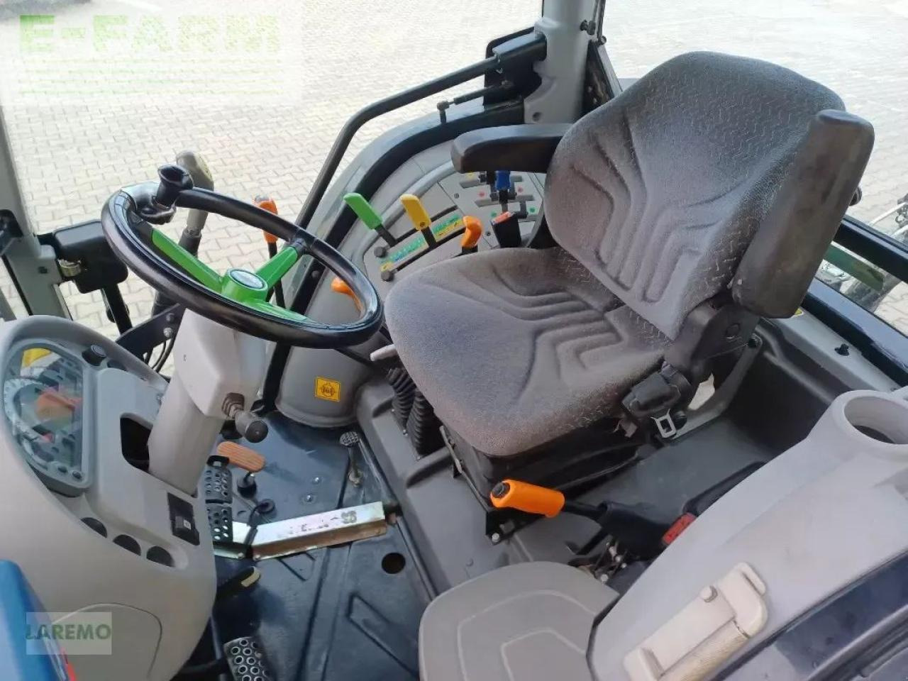 Deutz-Fahr agroplus 315 ecoline - Traktor: slika Deutz-Fahr agroplus 315 ecoline - Traktor Deutz-Fahr agroplus 315 ecoline - Traktor: slika Deutz-Fahr agroplus 315 ecoline - Traktor