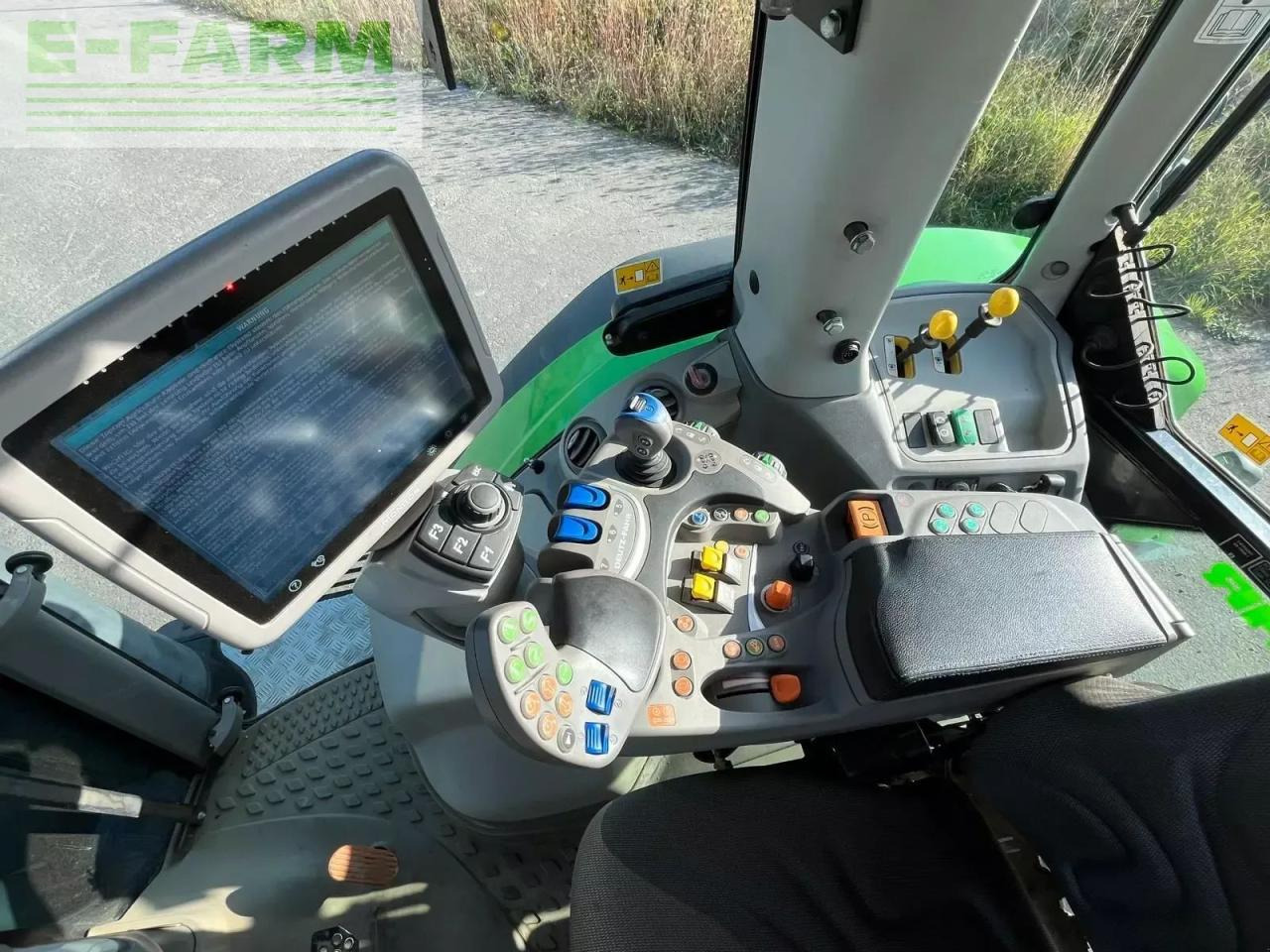 Deutz-Fahr agrotron 6215 ttv TTV - Traktor: slika Deutz-Fahr agrotron 6215 ttv TTV - Traktor Deutz-Fahr agrotron 6215 ttv TTV - Traktor: slika Deutz-Fahr agrotron 6215 ttv TTV - Traktor