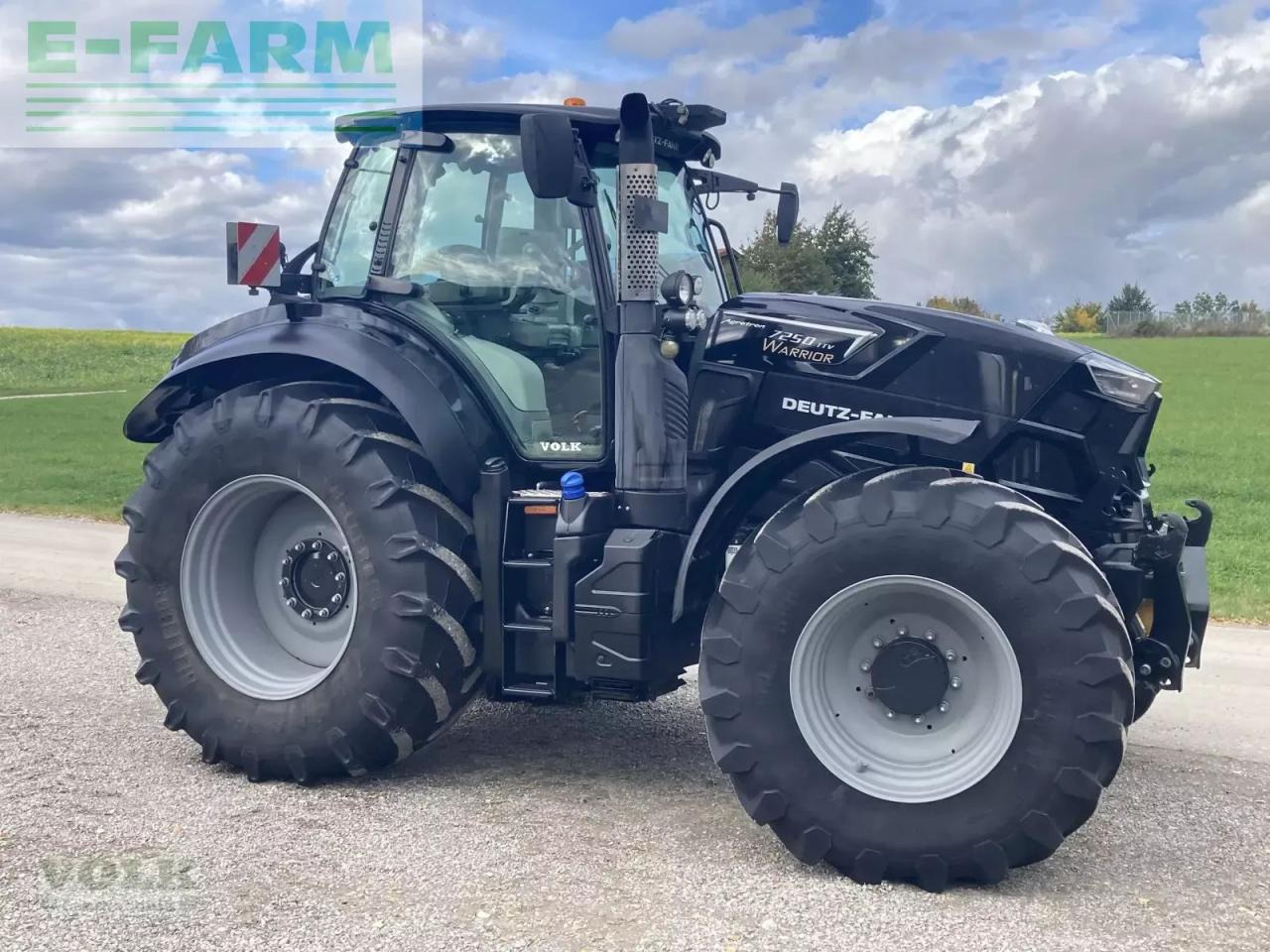 Deutz-Fahr agrotron 7250 ttv warrior TTV - Traktor: slika Deutz-Fahr agrotron 7250 ttv warrior TTV - Traktor Deutz-Fahr agrotron 7250 ttv warrior TTV - Traktor: slika Deutz-Fahr agrotron 7250 ttv warrior TTV - Traktor