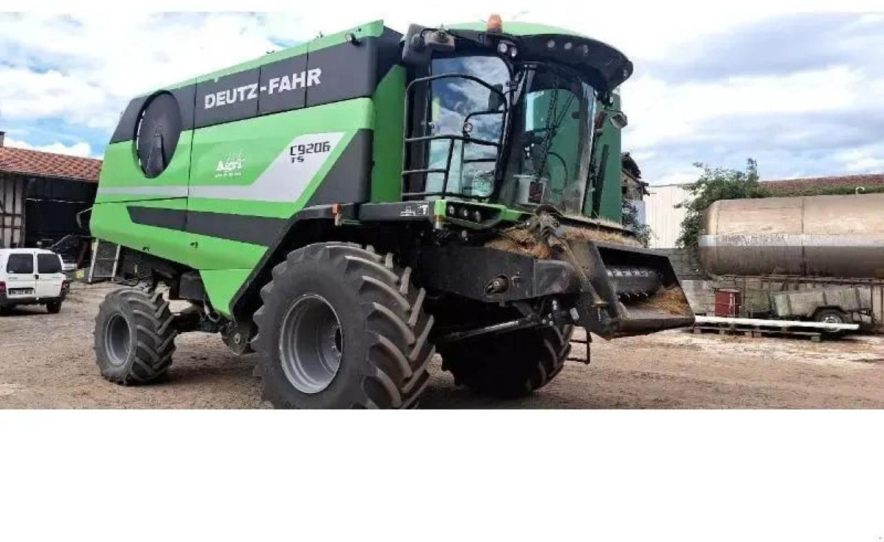 Deutz-Fahr c 9206 ts - Kombajn za žetvu: slika Deutz-Fahr c 9206 ts - Kombajn za žetvu Deutz-Fahr c 9206 ts - Kombajn za žetvu: slika Deutz-Fahr c 9206 ts - Kombajn za žetvu