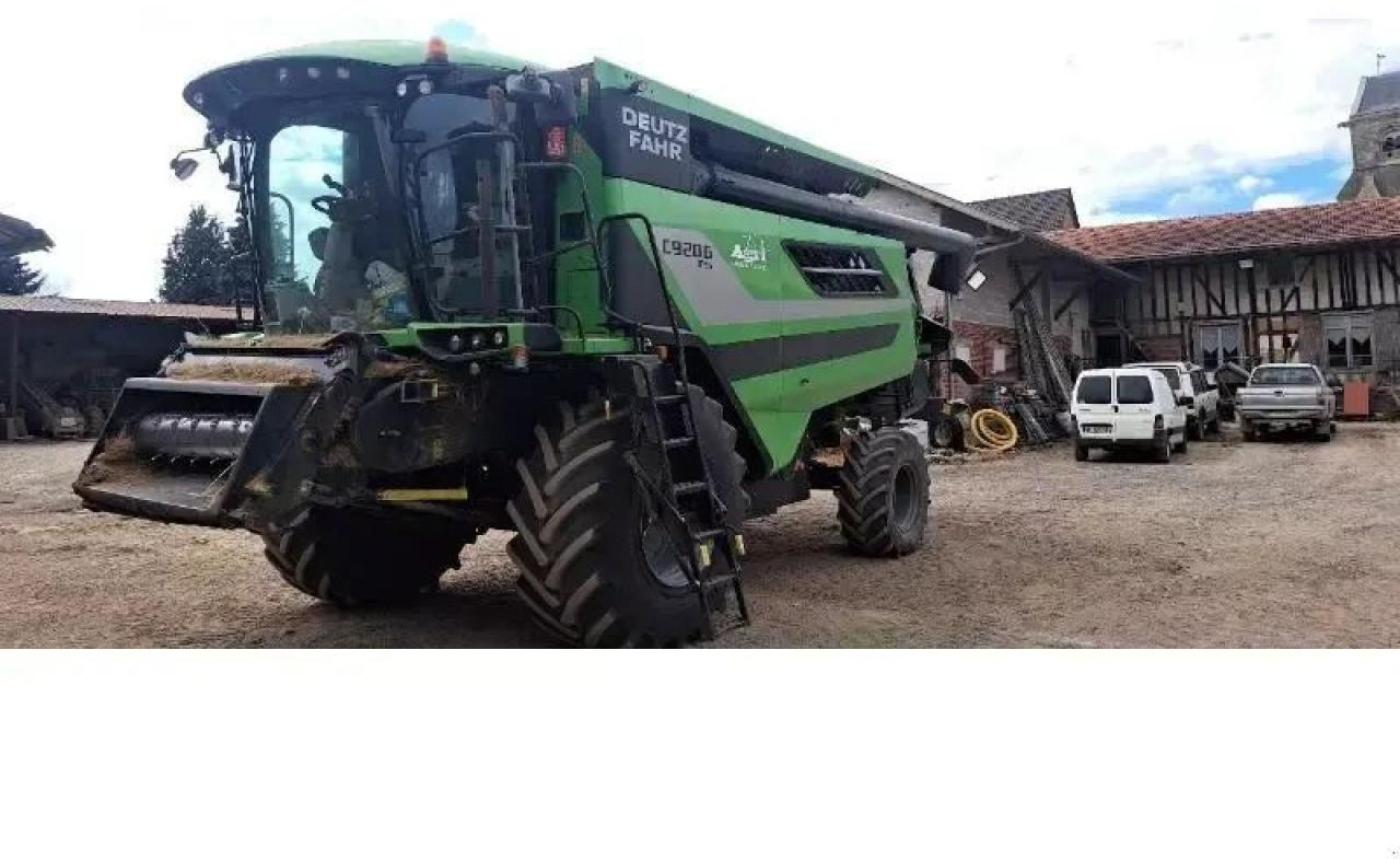 Deutz-Fahr c 9206 ts - Kombajn za žetvu: slika Deutz-Fahr c 9206 ts - Kombajn za žetvu Deutz-Fahr c 9206 ts - Kombajn za žetvu: slika Deutz-Fahr c 9206 ts - Kombajn za žetvu