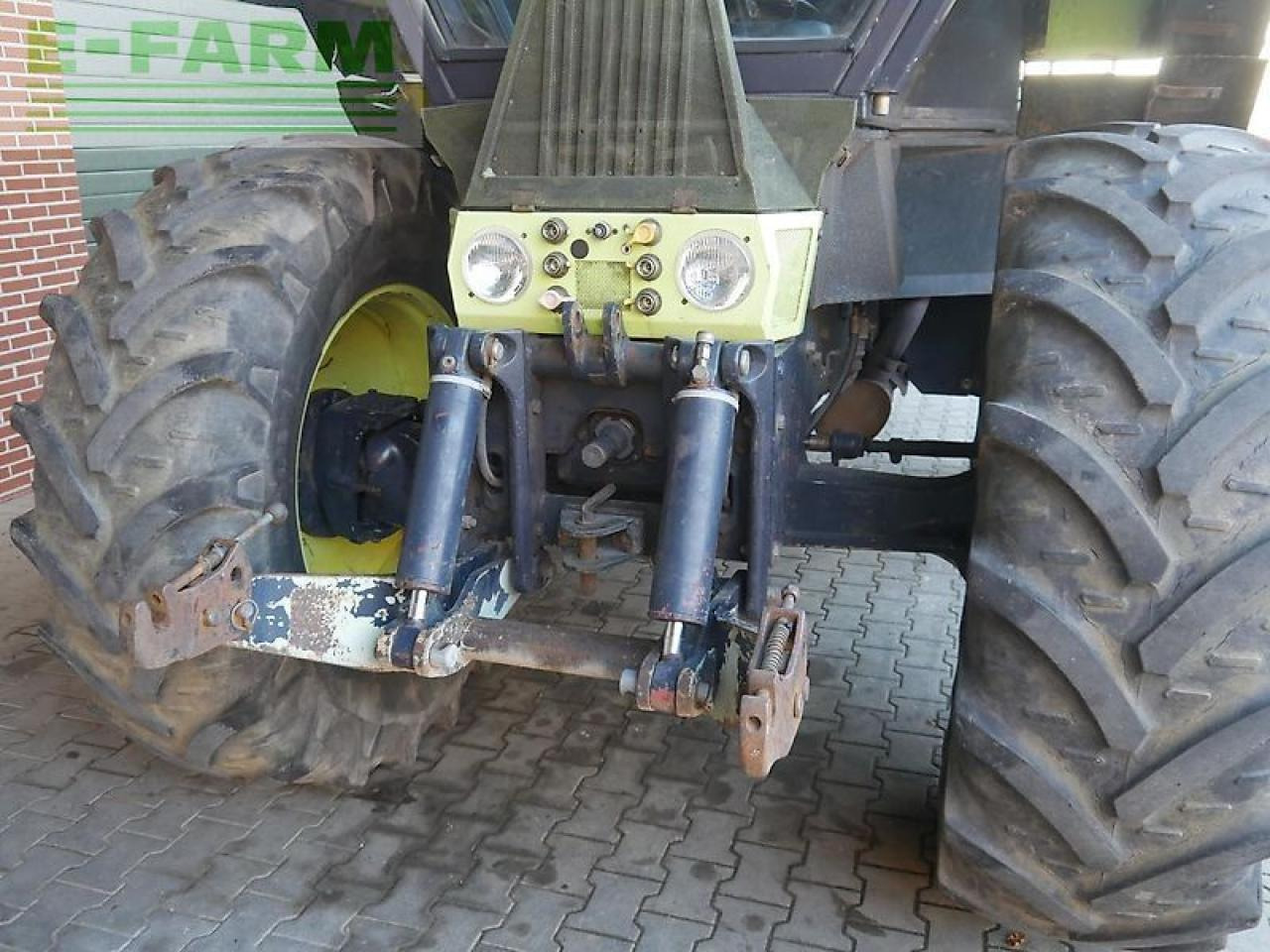 Deutz-Fahr intrac 6.60 - Traktor: slika Deutz-Fahr intrac 6.60 - Traktor Deutz-Fahr intrac 6.60 - Traktor: slika Deutz-Fahr intrac 6.60 - Traktor