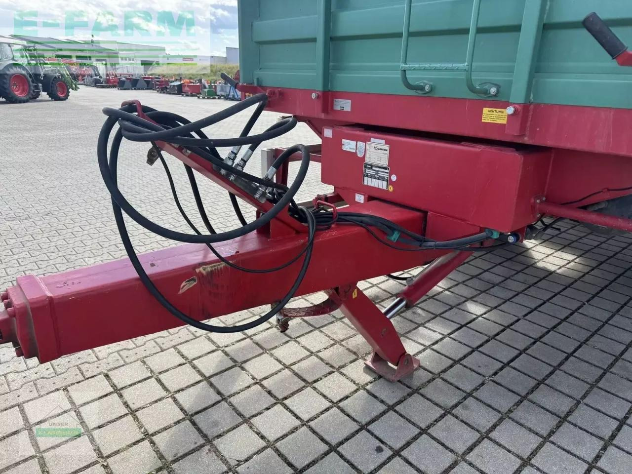 Farmtech 2000 - Nagibna prikolica za poljoprivredna gospodarstva/ Istovarivač: slika Farmtech 2000 - Nagibna prikolica za poljoprivredna gospodarstva/ Istovarivač Farmtech 2000 - Nagibna prikolica za poljoprivredna gospodarstva/ Istovarivač: slika Farmtech 2000 - Nagibna prikolica za poljoprivredna gospodarstva/ Istovarivač