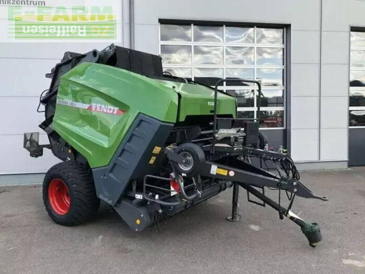 Fendt 180 v - Kvadratna balirka: slika Fendt 180 v - Kvadratna balirka Fendt 180 v - Kvadratna balirka: slika Fendt 180 v - Kvadratna balirka