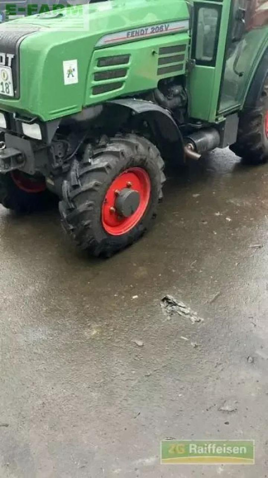 Fendt 206 - Traktor: slika Fendt 206 - Traktor Fendt 206 - Traktor: slika Fendt 206 - Traktor